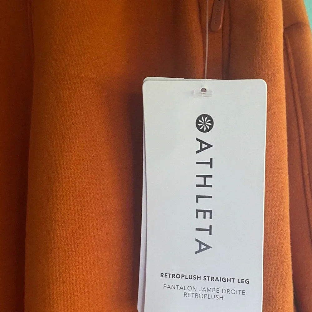ATHLETA RETROPLUSH STRAIGHT LEG PANT IN FOLIAGE ORANGE SIZE MEDIUM - Picture 7 of 7